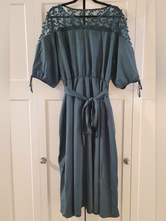 Dresses & Skirts - Women’s Dark Teal Lace Yoke Midi Dress